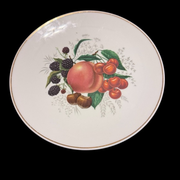 Vintage Jaeger Co. Bavaria Crown E&R Salad Plates (5) with Fruit Motif - Picture 4 of 7